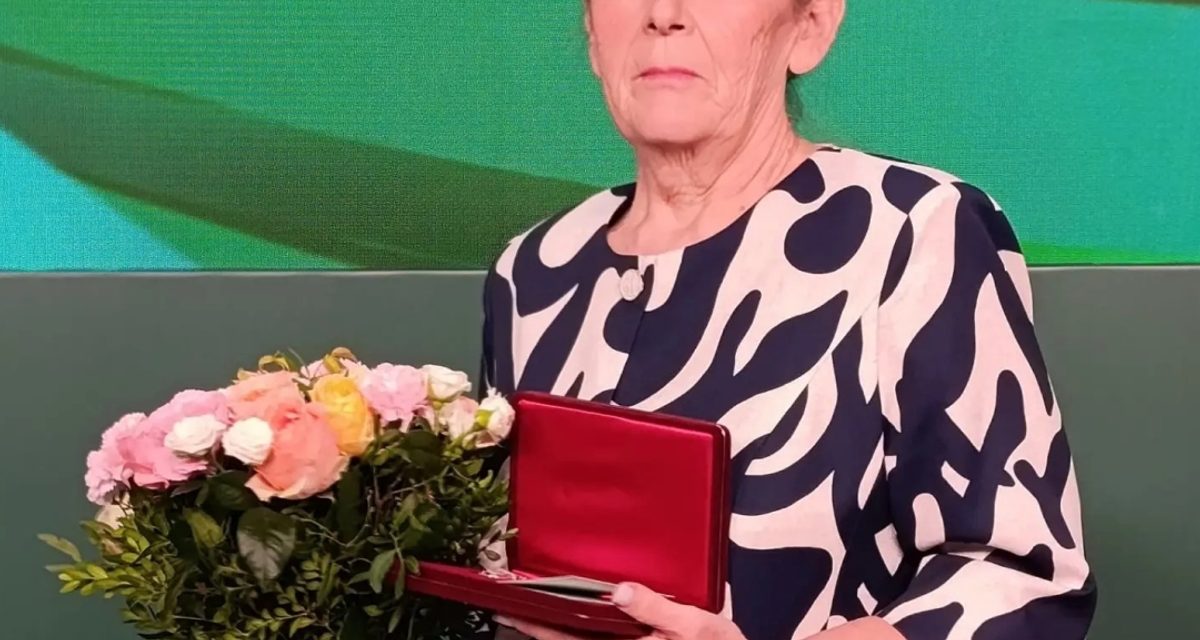 Альбина Силеверстова начинала ветфельдшером, помогла создать лабораторию с нуля и получила федеральное звание
